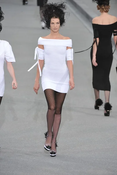 Look 39